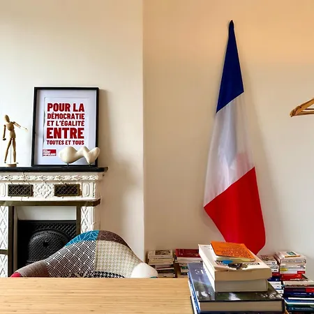 Appartamento Place De La République Parigi